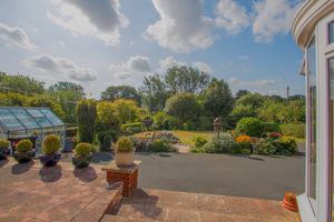 Photo 23- click for photo gallery